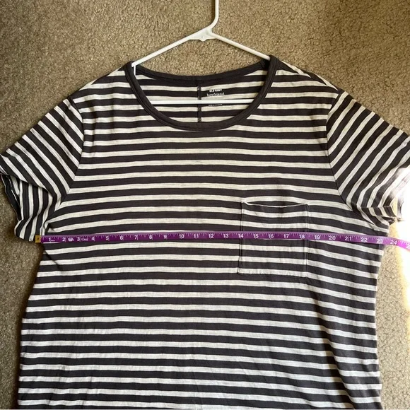 Old Navy Striped Boyfriend Pocket Tee, Grey/White Cotton Short Sleeve T-Shirt - Picture 2 of 8